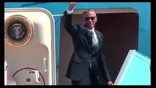 US president Obama Yells At Bill Clinton To Get Back On Air Force One