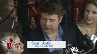 Mom's Night Out Premiere: Sean Astin, Abbie Cobb, Andrea Logan White