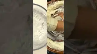 Ever wondered how we make our Shata Dhauta Ghrita? 🤔