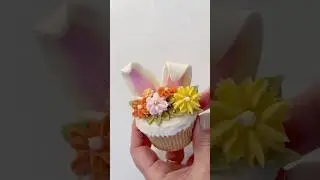 Buttercream Easter Bunny - Cupcake Bouquets