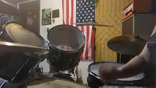 D'yer Maker except the ghost notes are way too loud and draggy 😂