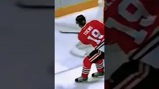 #jonathantoews#weneedyou #wewantyou #chicagoblackhawks #captain #?❤️🏒❤️.#legend #era #sports #❤️🙏