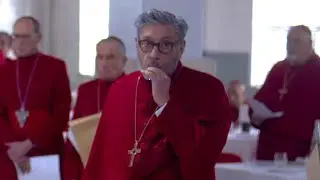 Conclave (2024) - Cardinal Tedesco Vaping