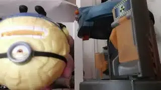 Jerry Turns Into A Mega Minion! Haha Full video Ver: Low Quality