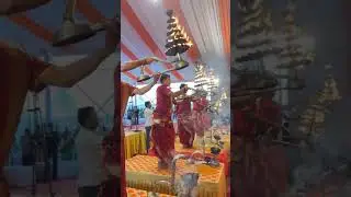 श्री कल्कि धाम में रामभद्राचार्य जी की कथा #jagadgururambhadrachryajimaharajji #tulsipeeth #ramji 🙏🚩