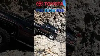 😎Toyota Offroader Tires Deform😍