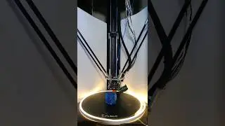 Mesmerizing time laps of a Ukrainian style Easter egg. 