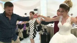 Nusja Ne Valle - Dasma Shqiptare - Pjese nga dasma ime (Erion & Sidorela)