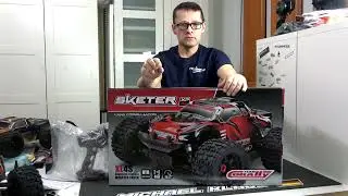 UNBOXING - Team Corally SKETER XL4S Monster Truck EP - RTR - Brushless Power 4S Basher - CT2R Sender