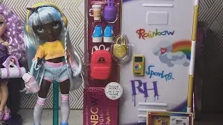 Rainbow High Design and Style Locker / Fashion Pack Unboxing