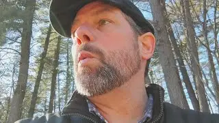 ❄️ Hike, Fungi, Beaver Chews, Old Rusty Axe, Trees and Nature Speak .. all the while it's peaceful.🍁