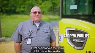 Volvo L25 Electric compact wheel loader working at Maryland national park