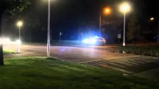 Ambulance 02 125 en MMT voertuig 01 911  met spoed onderweg naar het UMC Groningen
