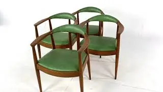 Hans Wegner Style Mid Century Horseshoe Walnut Dining Chairs - Set of 4