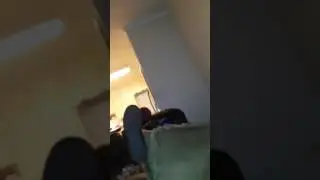An average black dude eating wings