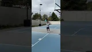 Make a free throw #basketball #freethrow #hooper #hoop #ucla #viral #trending #shorts