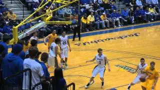 TrayVonn Wright Huge Dunk