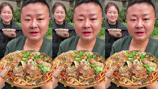 Satisfying Spicy Beef & Snail Noodles | Eating With Axing Home Cooking Show