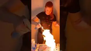 Why do you need fire when creating paintings with liquid acrylic? 🎨🔥