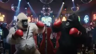 Monkey Monkey boxing in karaoke