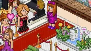 Habbo US - Fashion Show