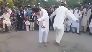 Funny Dance's Steps of Bannu Dance Pakistan 2017