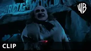 Batman Returns - Batman Defeats The Penguin - Warner Bros. UK & Ireland
