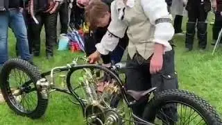 Moto insolite  🏍