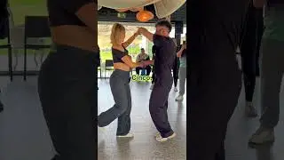Aprende esta figura de bachata! | Montelier, Dj Sermaan, Dimelo Cupido - VALKIRIA | Alfonso y M&oacute;nica