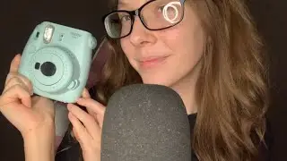 ASMR Tapping On A Polaroid Camera (No Talking)