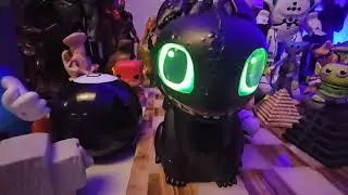 BABY TOOTHLESS IS AWAKE