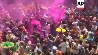 Raw: Widows Celebrate Holi Festival in India