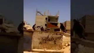 People's Liberation Faction (RLC) fires a helicopter Assad regime in northern Hama (26/04/2014)