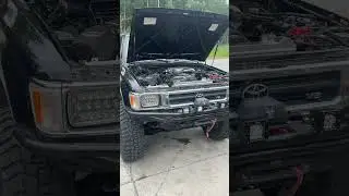 Two SR5 pickup trucks | 3.4 swap the world