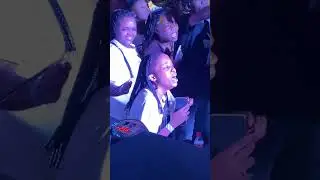 A FAN SO PROUD TO SEE A-REECE CRYING |