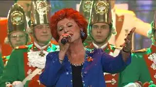 Marie Luise Nikuta - In K&ouml;lle jeb&uuml;tzt bei Karneval in K&ouml;ln 2010