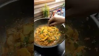 alo ki bujia by daily cooking with sara #shortvideo #youtubeshorts #dailycookingwithsara