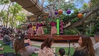 HULA SHOW - HALAU NA MAKA O KA LAUA'E. ROYAL HAWAIIAN CENTER. Hawaii. #Hula, #Hawaii, #Waikiki,