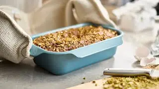 Joseph Joseph Nest&trade; Bake Non-Stick Blue 2lb Loaf Tin | 45071