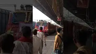 1st Run of Rewa CSMT Superfast Holiday Special Express (02186) | Satna Jn.