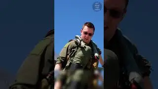 Built-In Ladder For the F-22?