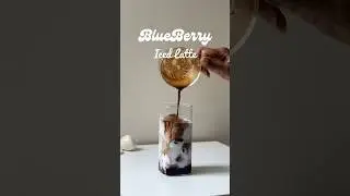 Blueberry Iced Latte #coffee #icedcoffee #icedlatte #blueberry #blueberryicedlatte
