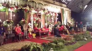 Pernikahan putra ke-4 Wali Kota Solo di Taman Budaya Jawa Tengah