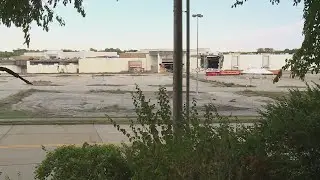 Lifelong residents reflect on downfall of Jamestown Mall as demolition begins