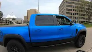 Ram TRX vs Charger Scat Pack 392 Race
