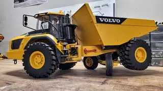 Volvo 4x4 Dumper RC Bruder 1/16 Scale. With turn around system