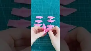 step by step do it yourseft origami flower.