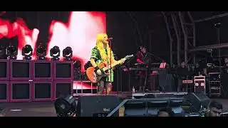 Avril Lavigne - Greatest Hits Tour 2024 Live in Manchester UK -  07 - My Happy Ending