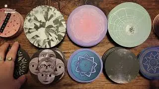 Sunday Oracle Soul Food: Well-Rounded Advice