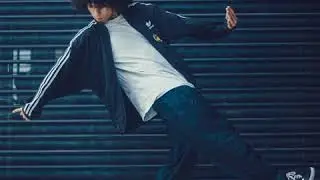 sidewalk stride